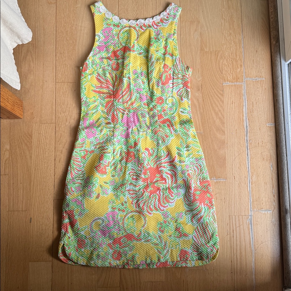 Lilly Pulitzer Happy Place Shift Dress size 2